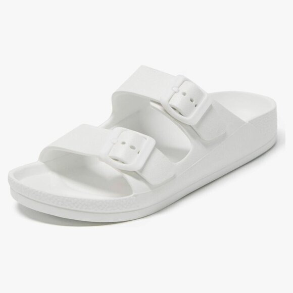 Shoes - Women's White Waterproof Sandals Size 9 EUC